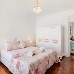Sunshine House Villa *