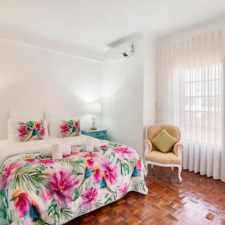 Willa Sunshine House *